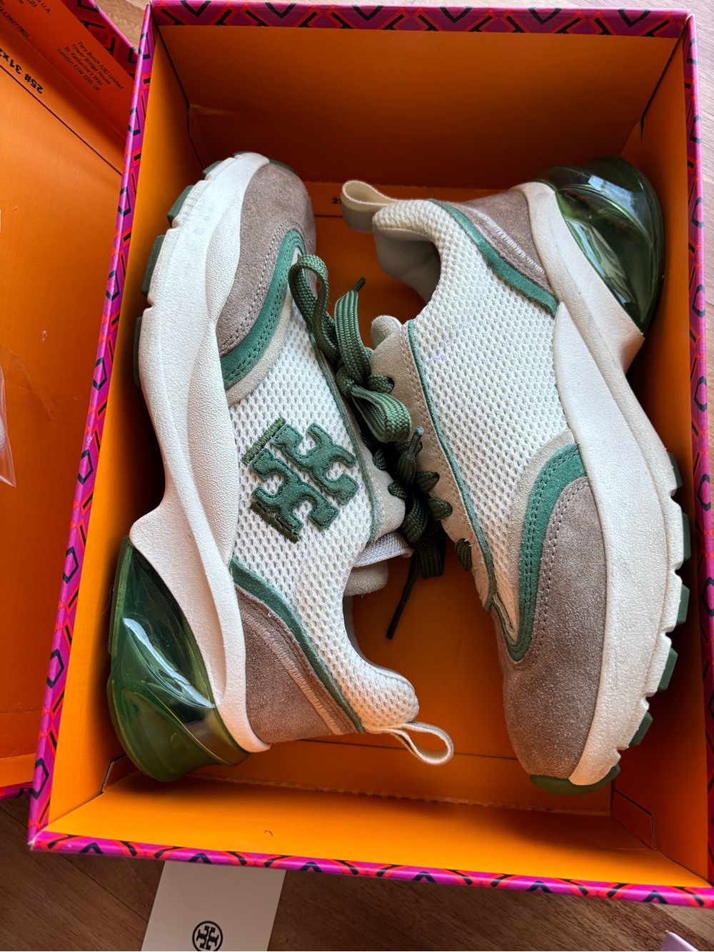 Tory Burch Green Good Luck Low-Top Sneakers - Picture 2 of 16